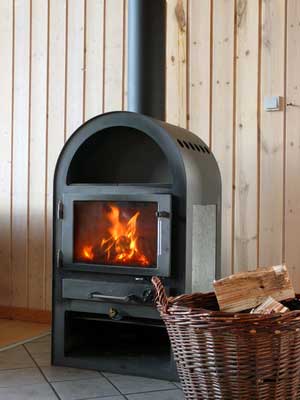 Ein Holzofen fürs Gartenhaus ? Gartenhaus Magazin