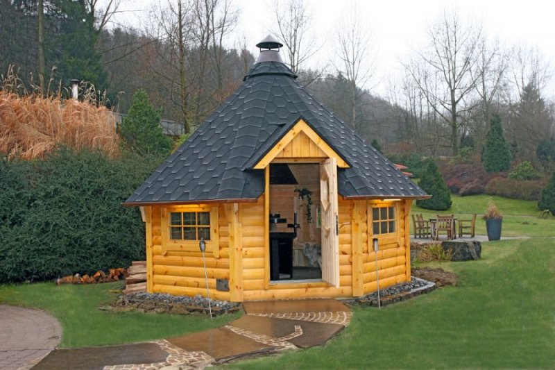 Grillen im Gartenhaus: Richtig grillen in einer Grillkota