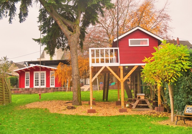 Kinderspiel Gartenhaus Modell Kerstin