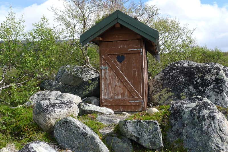 Gartenhaus-Toilette