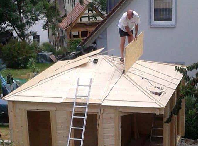 Saunahaus Aufbau Dach