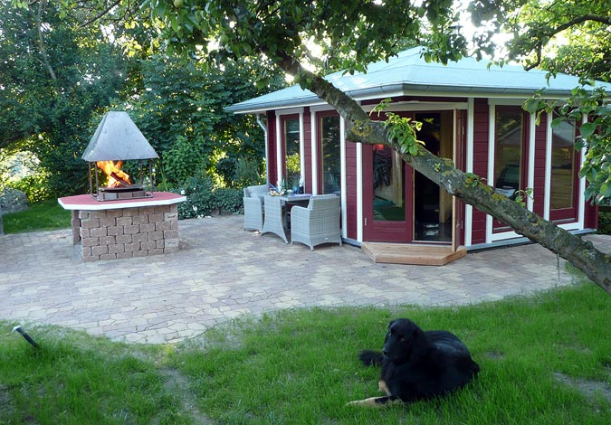 Hund Feuerstelle Haus Garten