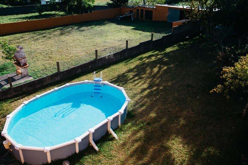 Pool großer Garten