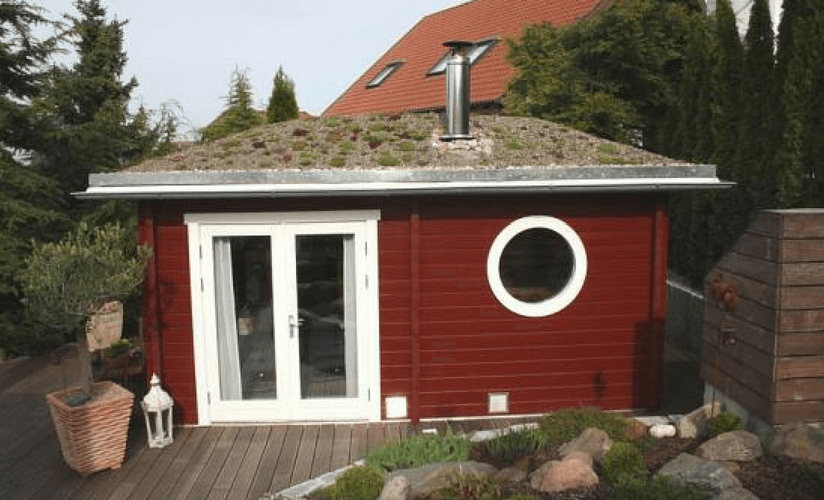 Sauna mit Dachbegrünung