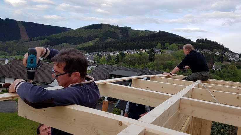 Gartenhausaufbau Dach