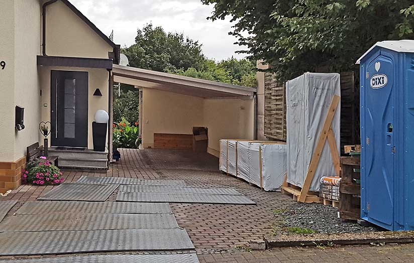 Saunahaus Lieferung in 2 Packstücken