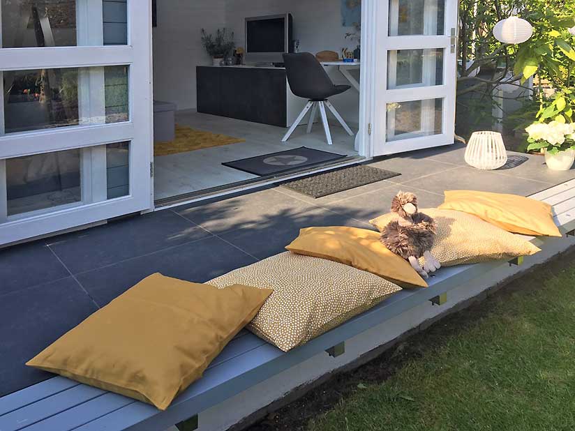 Gartenhaus mit Dopppel-Pultdach: Vinea-40 wird aufgebaut