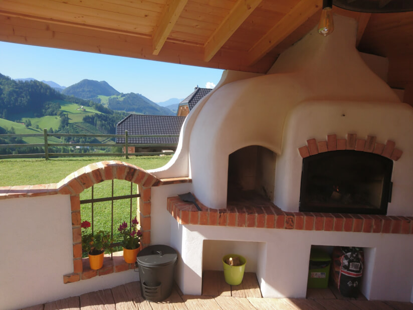 Einzigartiges Gartenhaus mit Backofen und Griller 